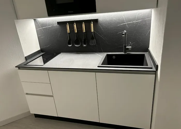 Carlo's Fn66 - Nel Cuore Di - Apartman *